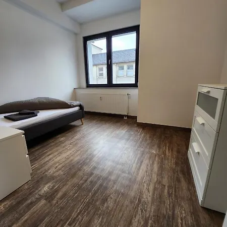 Monteurzimmer 1 *