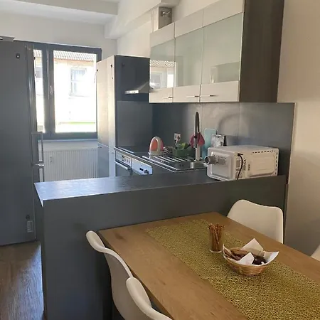 Monteurzimmer 1 *